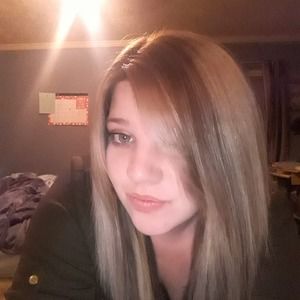 Meet your Posher, Katelyn
